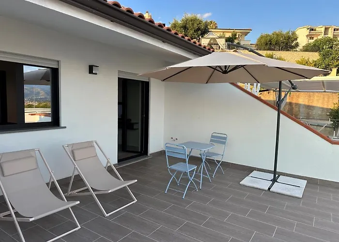 Punto Di Vista Apartment