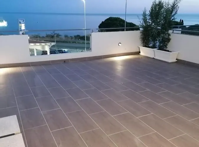 Punto Di Vista Apartment